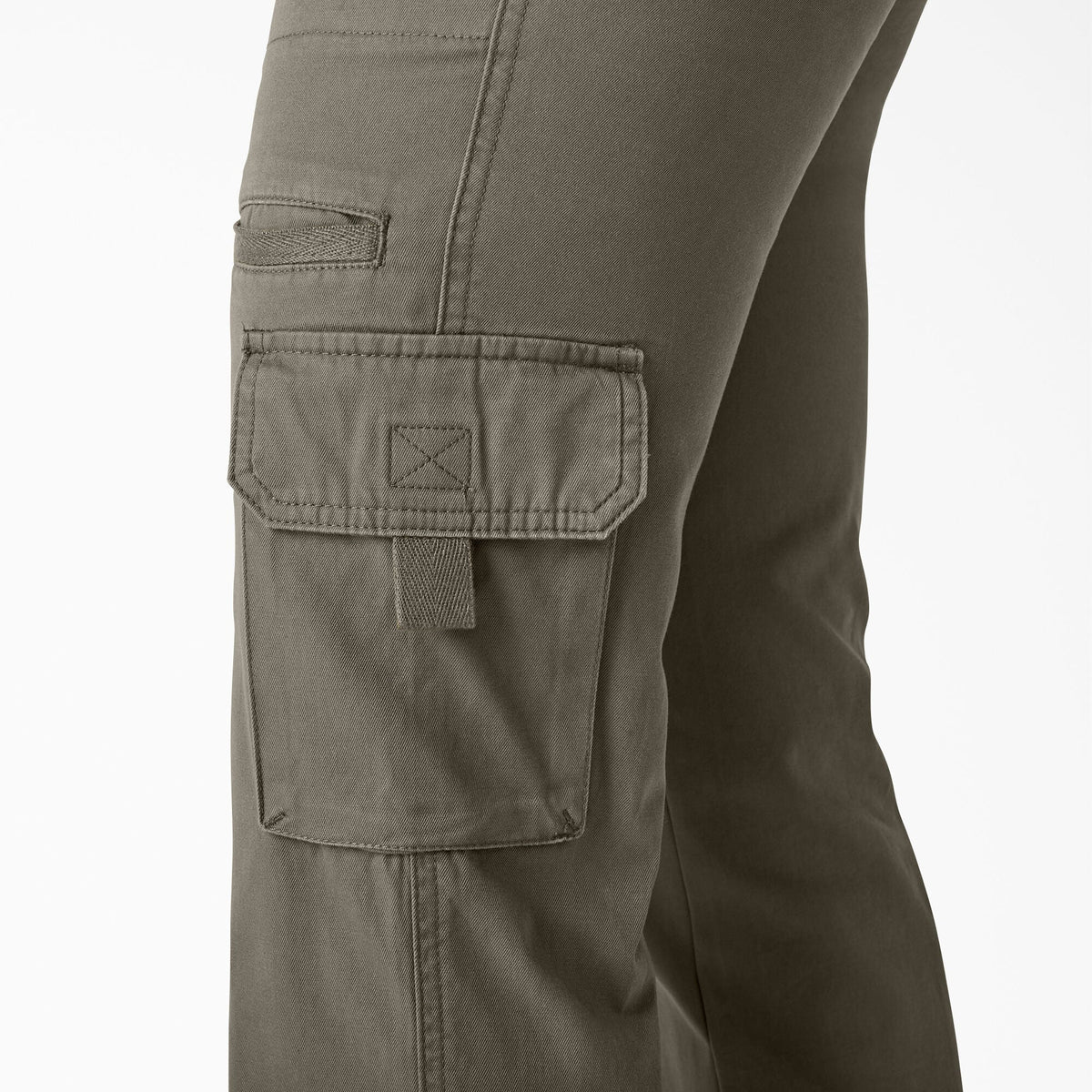 Women's Relaxed Fit Straight Leg Cargo Pants - Rinsed Green Leaf (RGE)