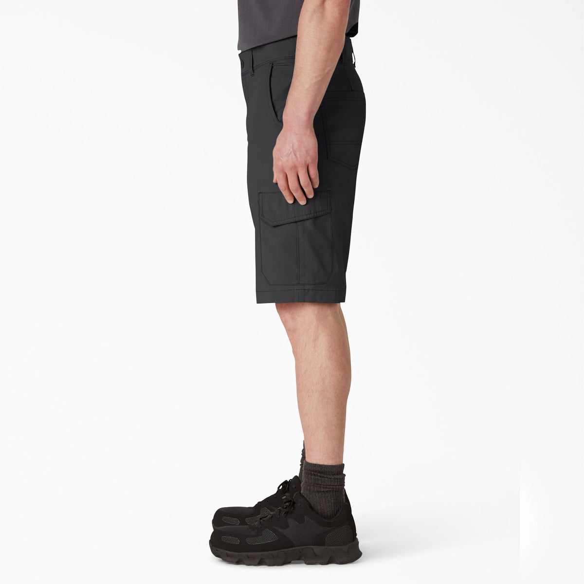 FLEX Cooling Regular Fit Cargo Shorts, 11" - Black (BK)