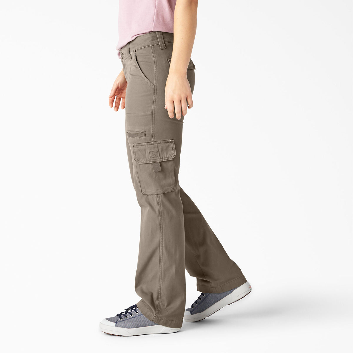 Women's Relaxed Fit Straight Leg Cargo Pants - Rinsed Pebble Brown (RNP)